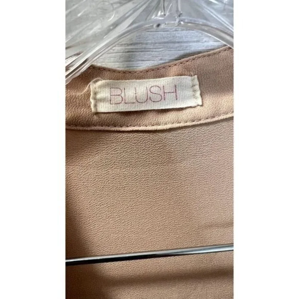 BLUSH Women's V- Neck Long sleeve Tie Waist Hi Lo‎ Hem Dress